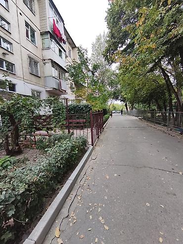 Продажа квартир: 2 комнаты, 44 м², 4 мкр 104 серия, 2 этаж, Косметический ремонт — 1
