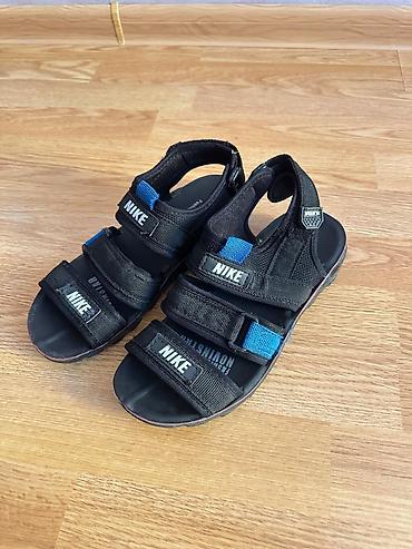 bağlı sandallar: Məhsul: Kişi ayaqqabıları və sandal dəsti 1) Sandal - Rəng: Qara — 1