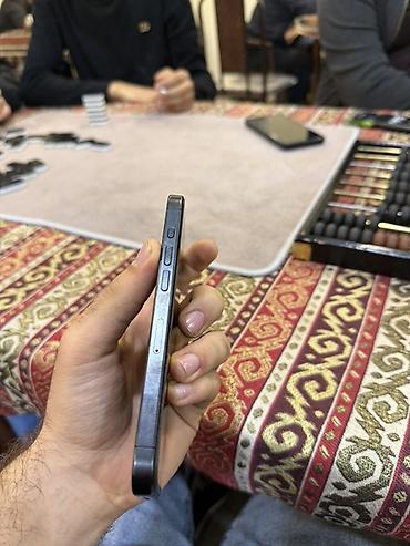 iphone duos: IPhone 15 Pro, 128 GB, Black Titanium, Face ID — 4
