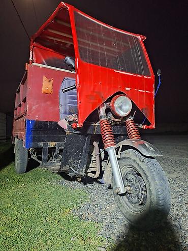 Motosikletlər: Yükdaşıma üçün üçtəkərli motosiklet (trisikl) - Korpus: qırmızı — 10