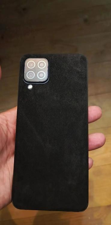 galaxy a35: Samsung Galaxy A32, rəng - Qara, Barmaq izi — 5
