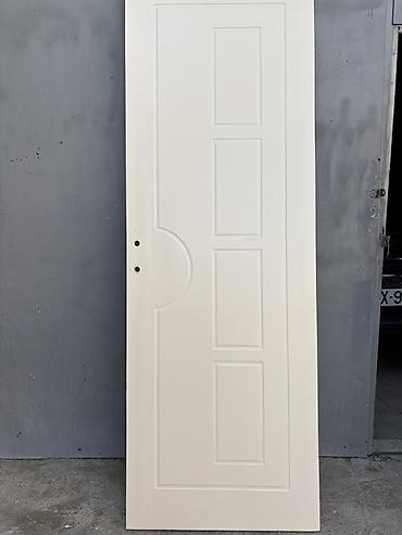 Ağ rəngli daxili otaq qapısı (panel dizaynlı) - Material: MDF/taxta