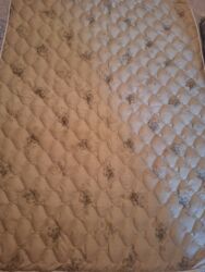 Одеяла и пледы: Одеяло, Новый, Все сезоны, Двусторонний — 1