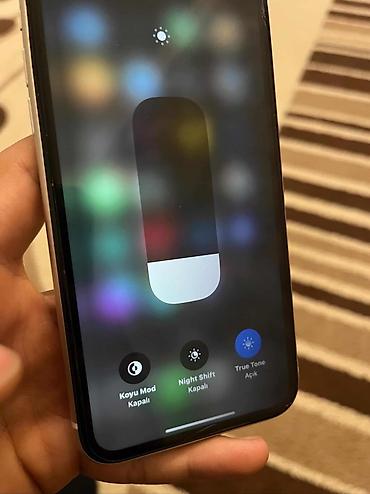 Apple iPhone: IPhone 11, Ağ, Face ID — 4
