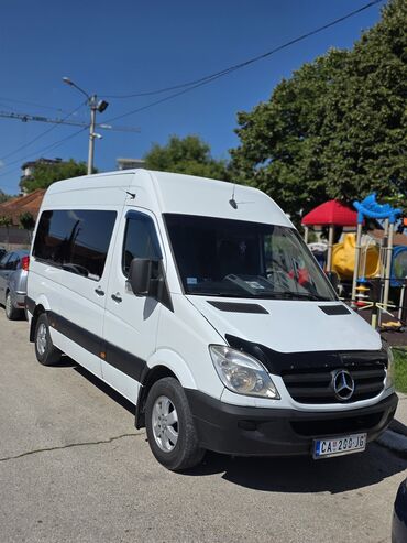 Transport putnika: Prevoz do aerodroma Minibus — 13