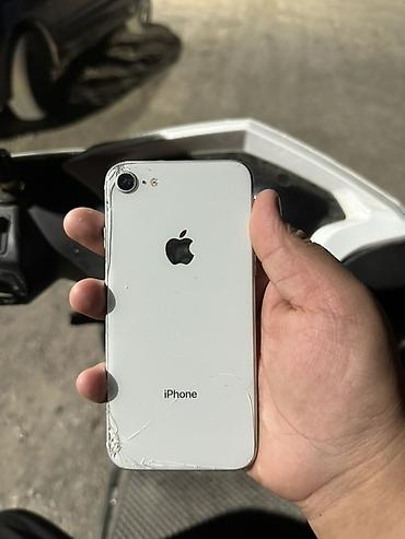 Уюлдук телефондор жана аксессуарлар: IPhone 8, Колдонулган, 256 ГБ, Ак, 70 % — 1