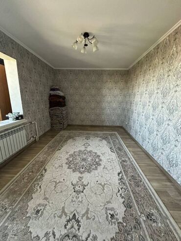 помещение для одежды: 1 комната, 34 м², 106 серия, 9 этаж