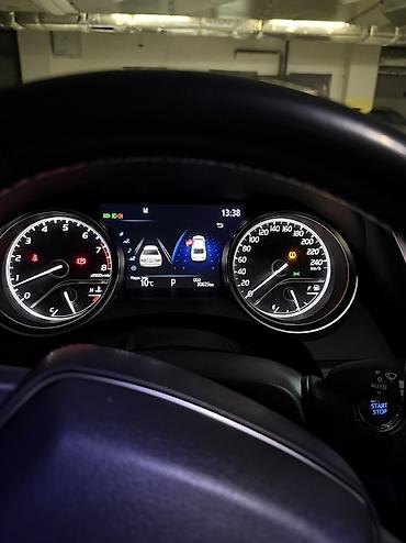 mazda cronos 626: Toyota Camry: 2023 г., 2.5 л, Автомат, Бензин, Седан — 9