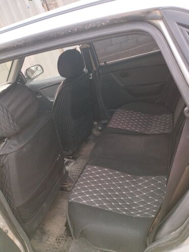 Daewoo: Daewoo Nexia: 1.6 л, Механика, Бензин, Седан