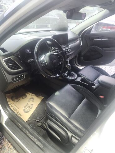 Kia: KIA Seltos * Цвет: белый * Год выпуска :2020 * Объем двигателя: 1.6 — 7