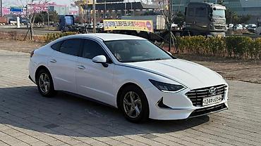 Hyundai: Hyundai Sonata: 2022 г., 2 л, Автомат, Бензин, Седан — 3