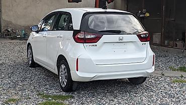 Продажа авто: Honda Fit: 2021 г., 1.5 л, Автомат, Бензин, Хэтчбэк — 10
