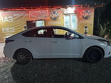 трактор 82 1: Hyundai Solaris: 2018 г., 1.4 л, Автомат, Бензин, Седан — 3