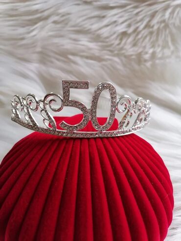 Aksesoari za kosu: Krune 1300 — 2