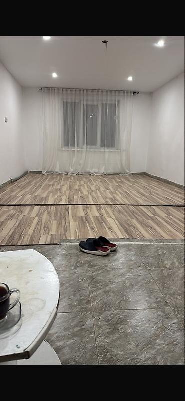 18: 50 м², 1 комната — 4