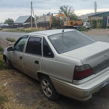 суу химия: Daewoo Nexia: 2006 г., 1.5 л, Кол менен иштөөчү, Бензин, Седан — 3