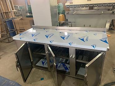 Промышленные холодильники и комплектующие: Холодильные шкафы. Столы холодильные — 23