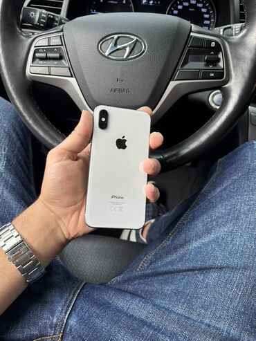 x plata: IPhone X, 64 GB, Gümüşü, Simsiz şarj