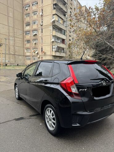 Honda: Honda Fit (Jazz) – şəhər üçün ideal, qənaətcil hetçbek. Texniki və — 8