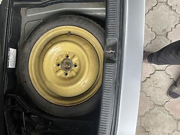 isis toyota: Toyota Allex: 2005 г., 1.5 л, Автомат, Бензин, Хэтчбэк — 6