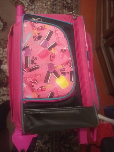 Məktəb çantaları: Barbie təsvirli çəhrayı uşaq çamadanı/çantası - Ön hissədə böyük — 5