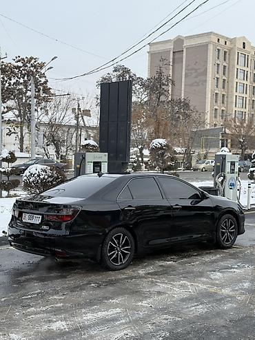 Toyota: Toyota Camry: 2018 г., 2.5 л, Автомат, Бензин, Седан at lalafo.kg — 3 Toyota: Toyota Camry: 2018 г., 2.5 л, Автомат, Бензин, Седан — 3