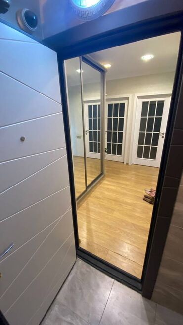 Köhnə tikili: Bakı, 3 otaqlı, Köhnə tikili, m. Memar Əcəmi, 95 kv. m — 3