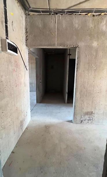 61: 2 комнаты, 68 м², Киргизия 1 9 этаж, ПСО (под самоотделку) — 2