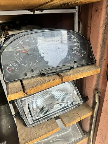 Панель приборов и передняя фара для автомобиля VAG старших лет at lalafo.kg Панель приборов и передняя фара для автомобиля VAG старших лет