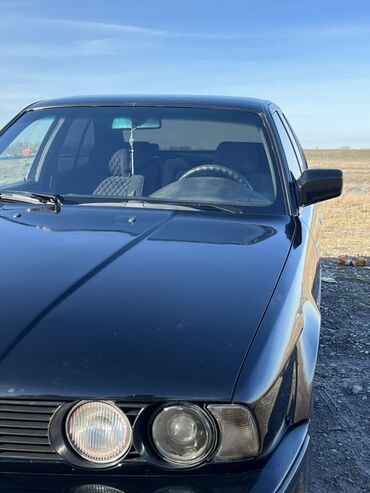 BMW: BMW 5 series: 1989 г., 2 л, Механика, Бензин, Седан — 10