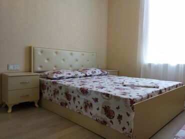 Günlük kirayə evlər: 100 kv. m, 3 otaqlı — 11