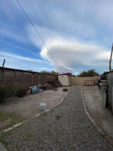 Продажа коттеджей и домов: 🏡 ПРОДАЁТСЯ БАРАЧНЫЙ ДОМ! 📍 Отличный вариант для проживания большой — 20