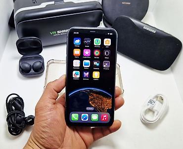 Apple iPhone: IPhone 11 Pro, Б/у, 128 ГБ, Черный, Наушники, 90 % — 1