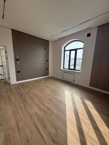 Продажа домов: Дом, 300 м², 8 комнат, Агентство недвижимости, Дизайнерский ремонт — 5