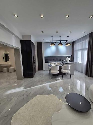 qara qarayev m: İcarəyə verilir 3 otaqlı yeni tikili 105 m², 28 May m. Kateqoriya — 6