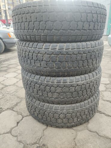 Шины: Шины 265 / 65 / R 17, Зима, Б/у, Комплект, Внедорожные (АТ/МТ), США, GoodYear