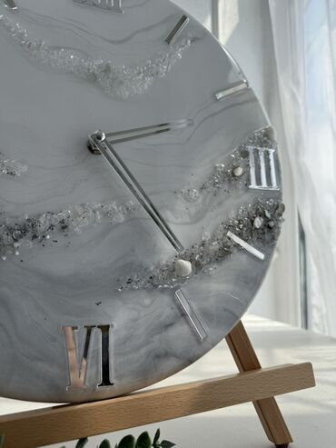 Часы для дома: Элегантные настенные часы, выполненные в современном стиле at lalafo.kg — 8 Часы для дома: Элегантные настенные часы, выполненные в современном стиле — 8