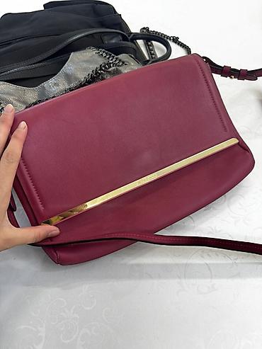 Классические сумки: . Продаю Кожаные оригинальные сумки б/у в хорошем состоянии Цена — 8