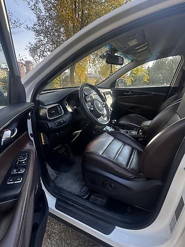 Продажа авто: Kia Sorento: 2016 г., 2 л, Дизель, Кроссовер — 10