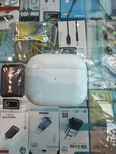 ipod classic 7: AirPods 3 original Tecili satilir qiymet sondu Case in ici biraz — 4