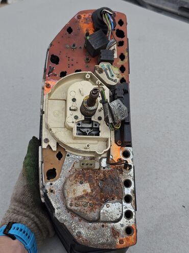 Щитки приборов: Щиток приборов Mercedes-Benz 1989 г., Б/у, Оригинал, Германия — 16