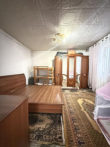 Продажа коттеджей и домов: 📍 В Сокулуке район церкви продается дом на участке 5 соток, 70 кв.м — 5