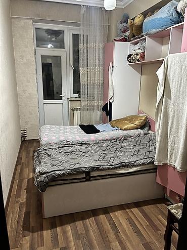 emlak az gence: Xırdalanda kristal1-də mənzildə yataq yeri kirayə verilir. Təmiz — 4