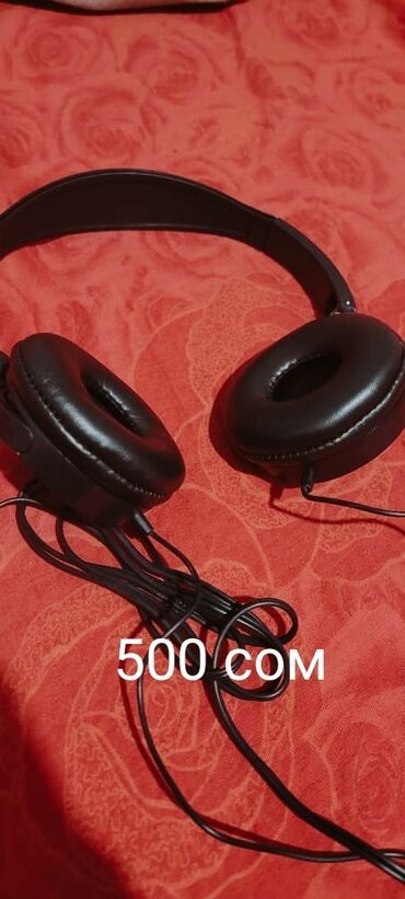 наушники про 5: Проводные накладные наушники - Форм-фактор: полноразмерные накладные