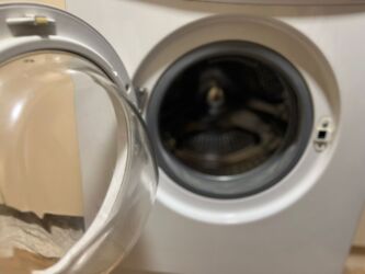 Paltaryuyan maşınlar: Samsung paltaryuyan satılır 100 manata.Əlaqə 0503628018 — 4