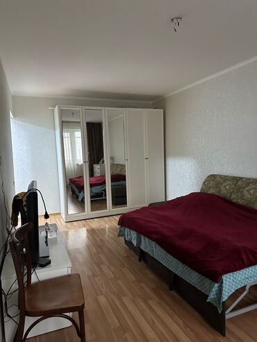 ищим квартира: 1 комната, 32 м², 104 серия, 3 этаж, Евроремонт