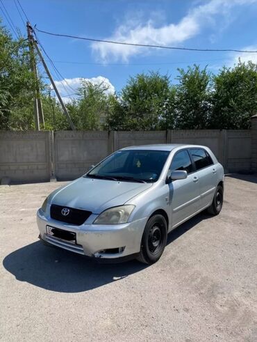 тойа: Toyota Corolla: 2003 г., 2 л, Механика, Дизель, Хэтчбэк