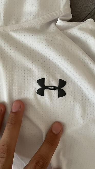 Corab və alt paltarı: Under Armour Project Rock kişi idman maykası (kapüşonlu, qolsuz) - — 3