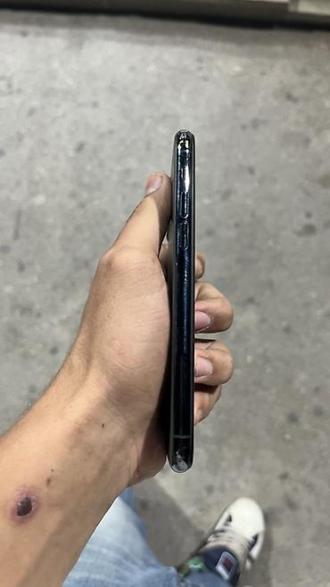 iphone 12 dubai: IPhone 11 Pro, Space Gray, Face ID — 3