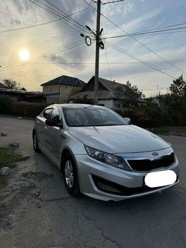 гранат: Kia K5: 2011 г., 2 л, Автомат, Газ, Седан